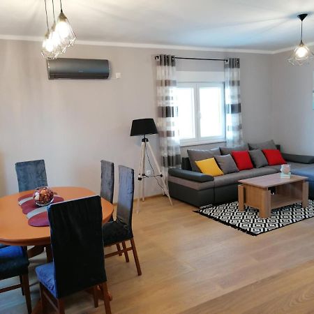 Apartman Nina Kali Buitenkant foto