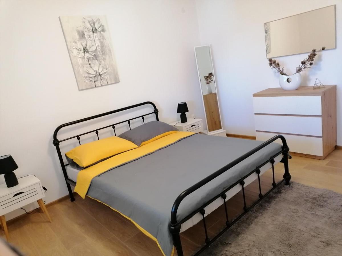 Apartman Nina Kali Buitenkant foto
