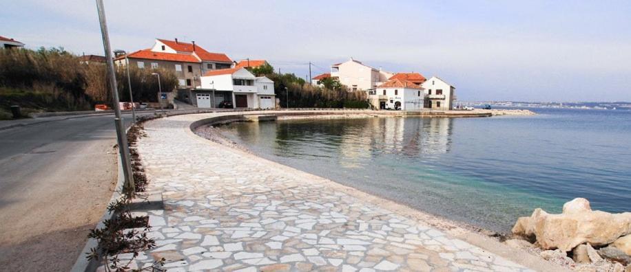 Apartman Nina Kali Buitenkant foto