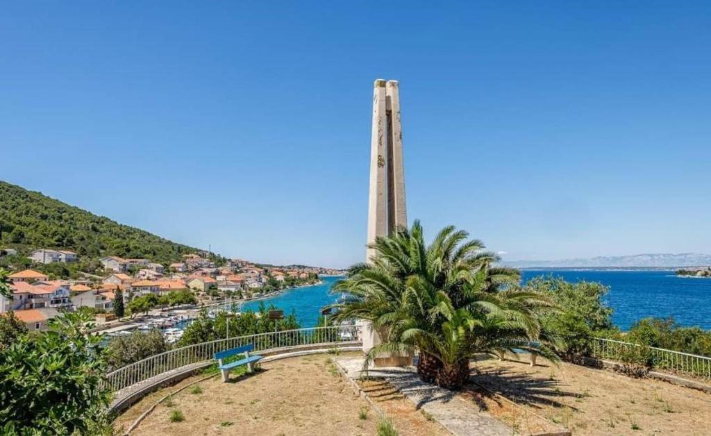 Apartman Nina Kali Buitenkant foto